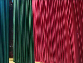 助力教育領(lǐng)域舞臺(tái)建設(shè)，推動(dòng)校園文化發(fā)展！星海中學(xué)報(bào)告廳舞臺(tái)阻燃幕布建設(shè)項(xiàng)目