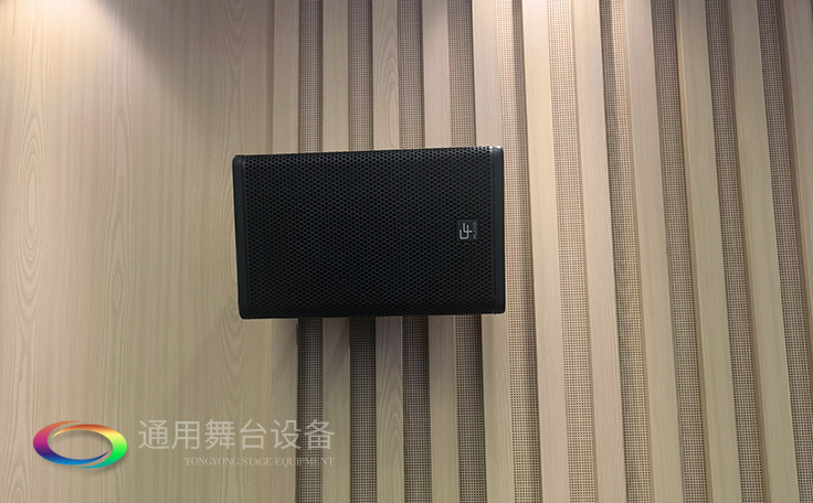 淮安市淮陰開(kāi)明實(shí)驗(yàn)學(xué)校報(bào)告廳 機(jī)械舞臺(tái)吊桿、剛性防火幕項(xiàng)目竣工